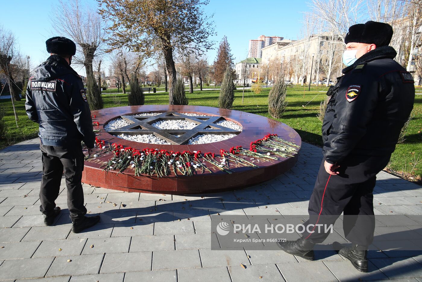 В Волгограде осквернили новый памятник жертвам Холокоста