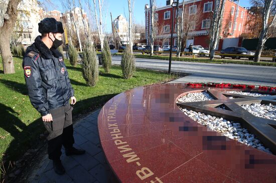 В Волгограде осквернили новый памятник жертвам Холокоста