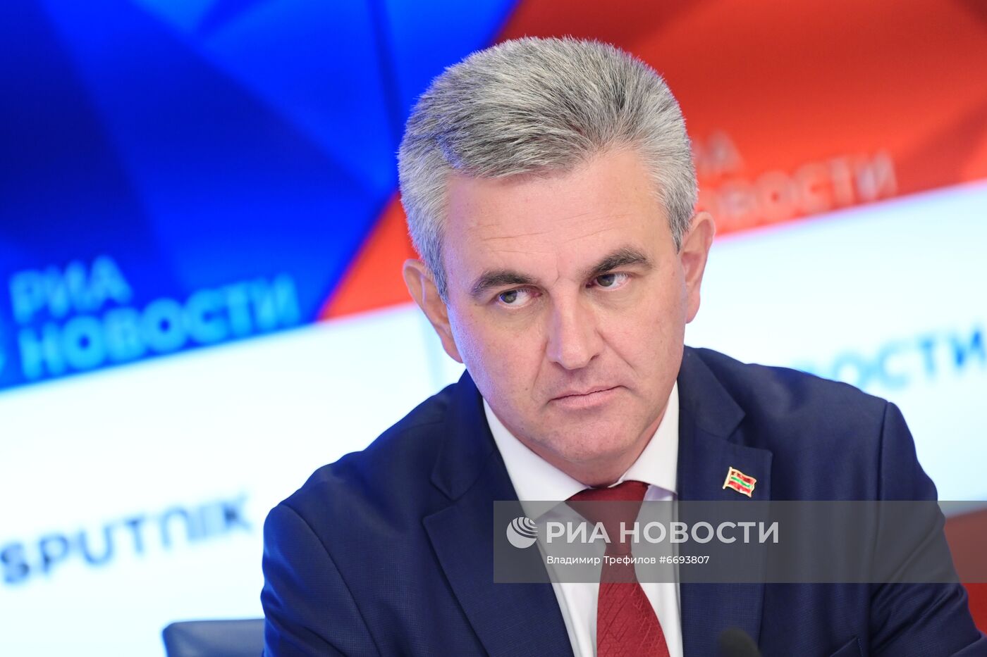 Брифинг президента Приднестровской Молдавской Республики В. Красносельского