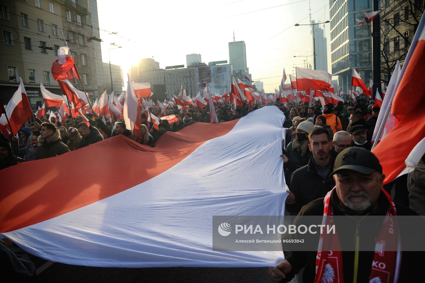 Марш националистов в Варшаве