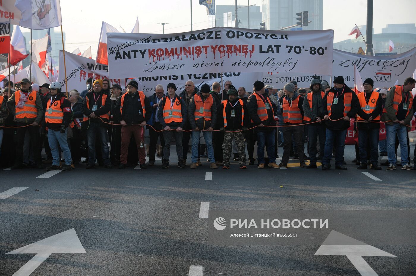 Марш националистов в Варшаве