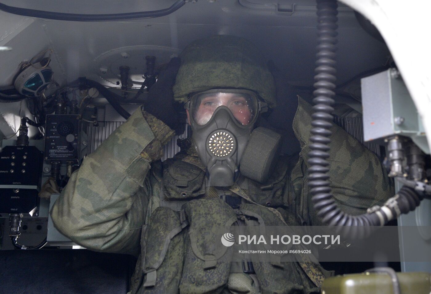 Тактико-специальные учения подразделения РХБЗ Таманской дивизии