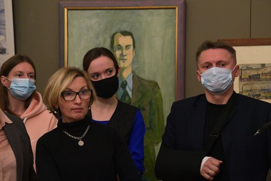 Презентация архива писателя В. Набокова в Пушкинском доме РАН в Санкт-Петербурге