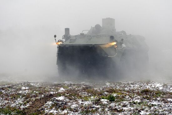 Тактико-специальные учения подразделения РХБЗ Таманской дивизии