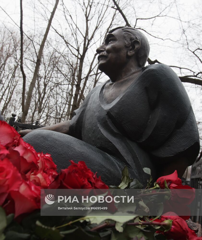Открытие памятника народному артисту СССР А. Джигарханяну
