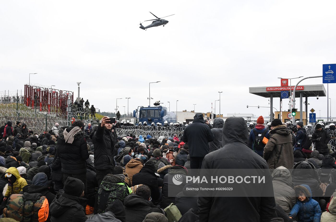 Ситуация у пропускного пункта "Брузги" на белорусско-польской границе