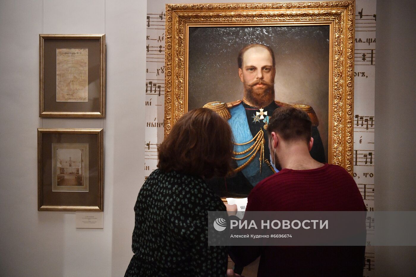 Открытие выставки к 300-летию Синодального хора