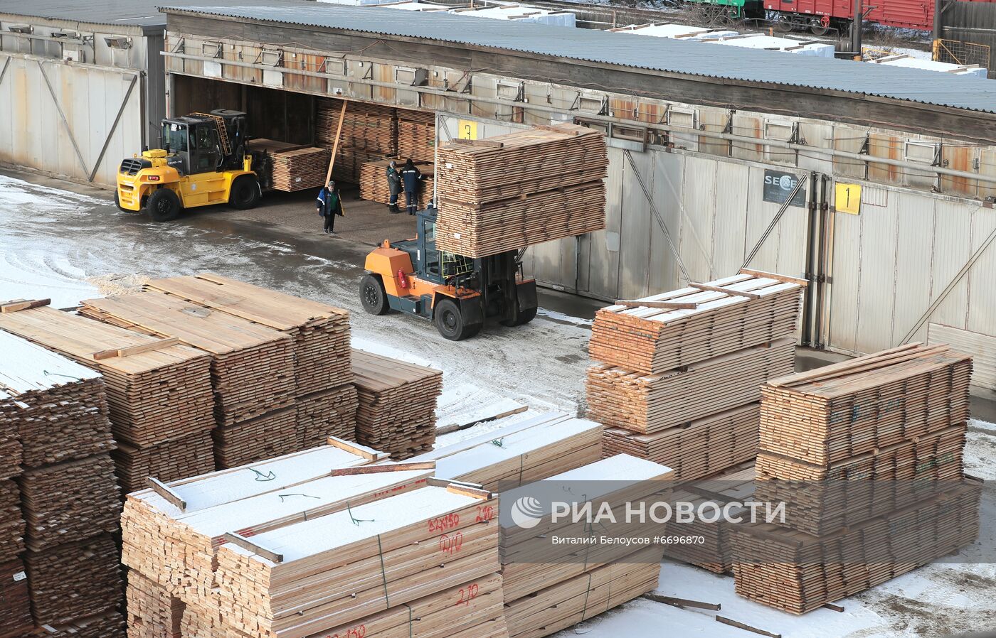 Деревообрабатывающее предприятие ООО "ДеКом" в Братске