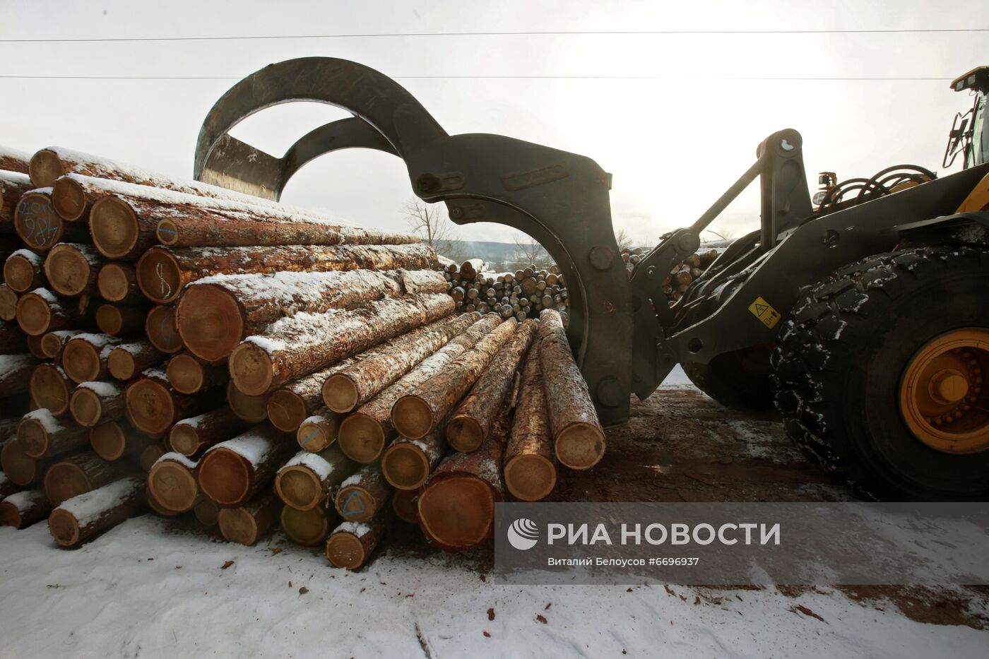 Деревообрабатывающее предприятие ООО "ДеКом" в Братске