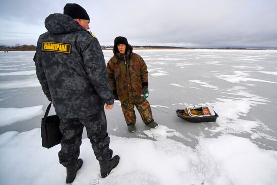 Рейд по предотвращению происшествий на водоемах зимой