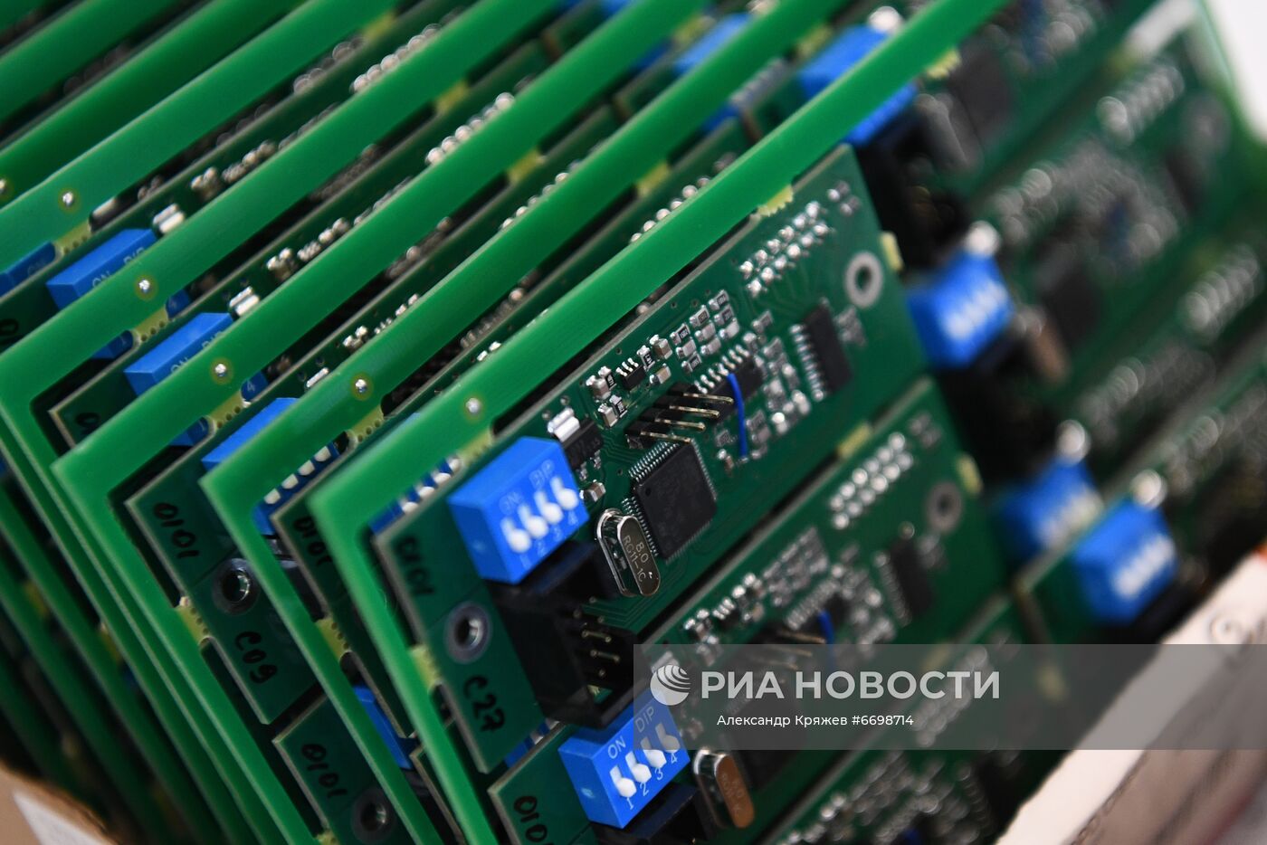 Компания "Универсальные терминал системы" в Томске