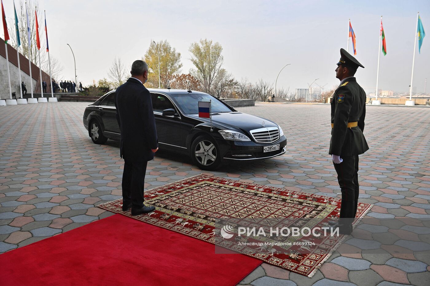 Премьер-министр РФ М. Мишустин принимает участие в заседании Евразийского межправительственного совета. День второй