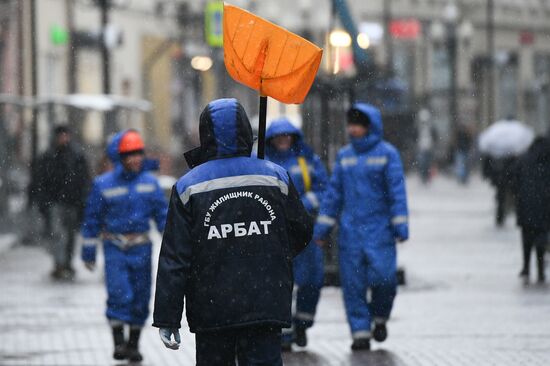 Снег в Москве