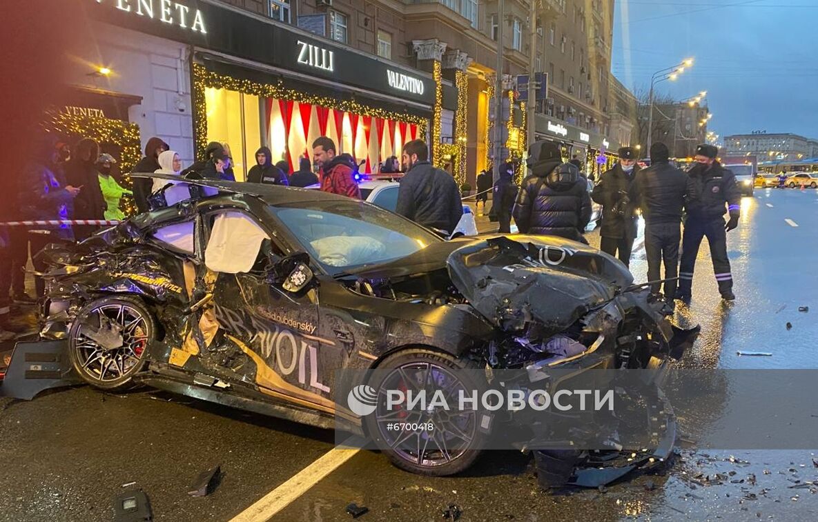 Авария на Кутузовском проспекте