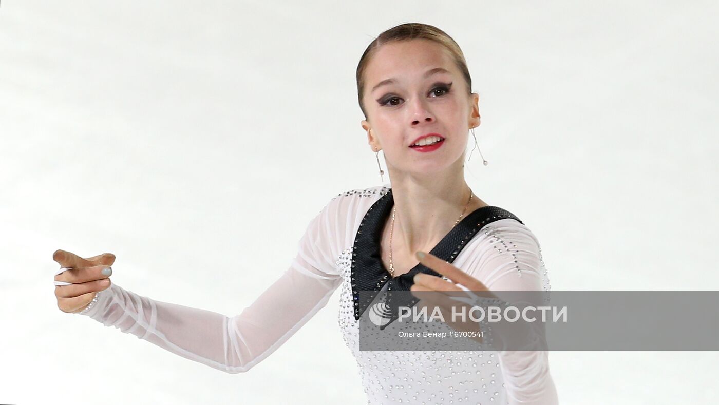 Фигурное катание. V этап Кубка мира. Женщины. Произвольная программа