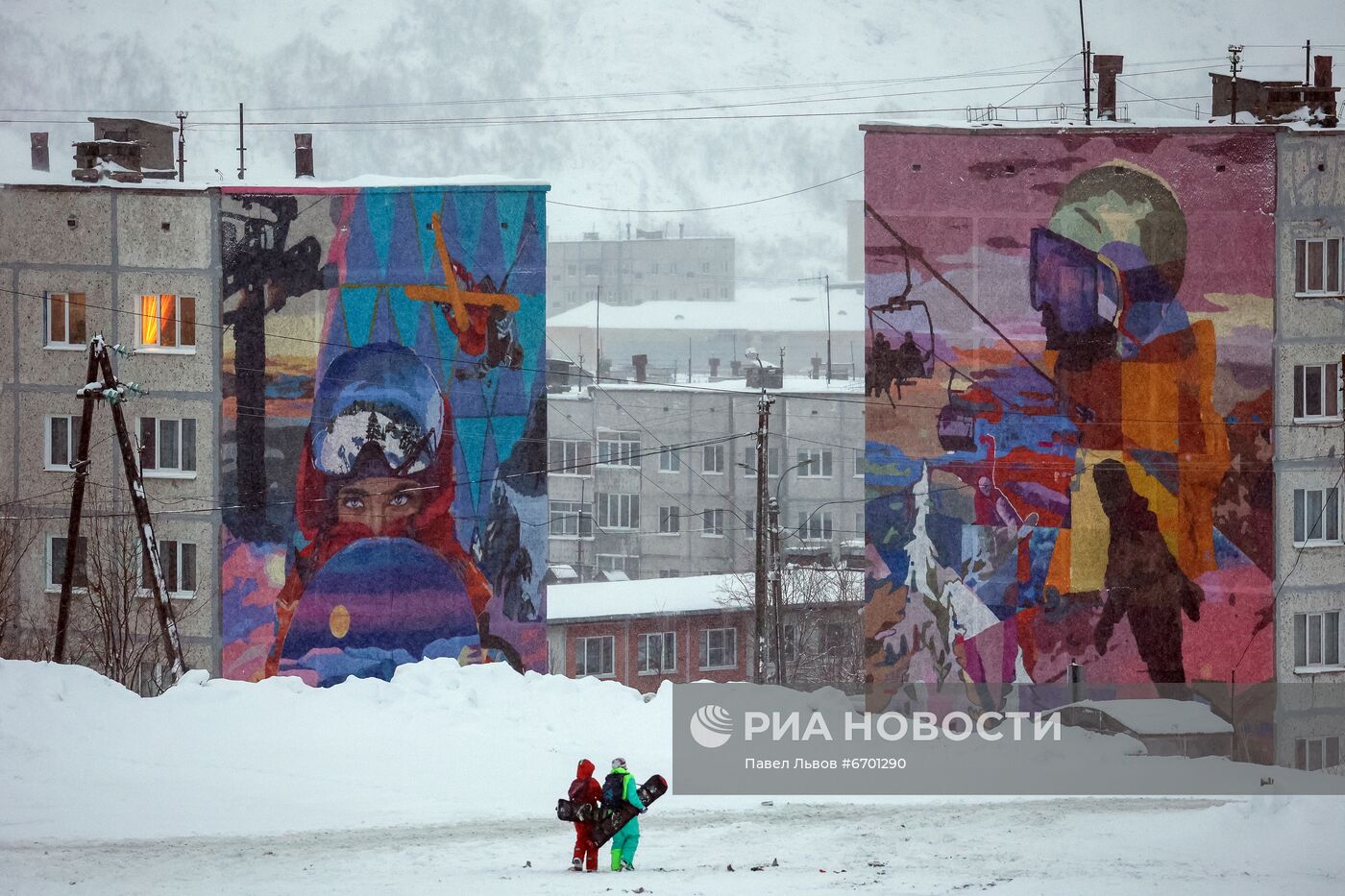 Открытие горнолыжного сезона на курорте "Большой Вудьявр" в Мурманской области