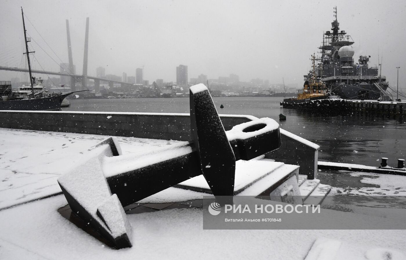 Первый снег во Владивостоке