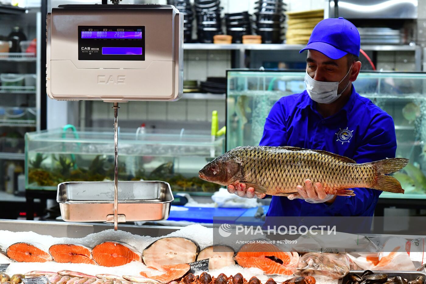 Продажа икры и рыбы в Москве