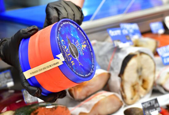 Продажа икры и рыбы в Москве