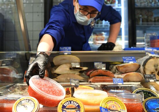 Продажа икры и рыбы в Москве