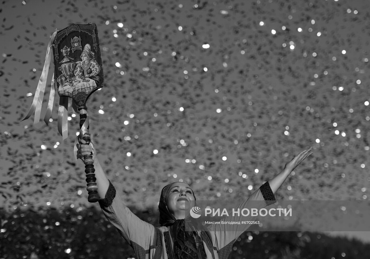Фотоконкурс "Национальные праздники народов России" в Казани