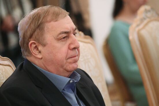 Форум "Международная повестка российского бизнеса: вызовы, риски, стратегия взаимодействия с государством" 