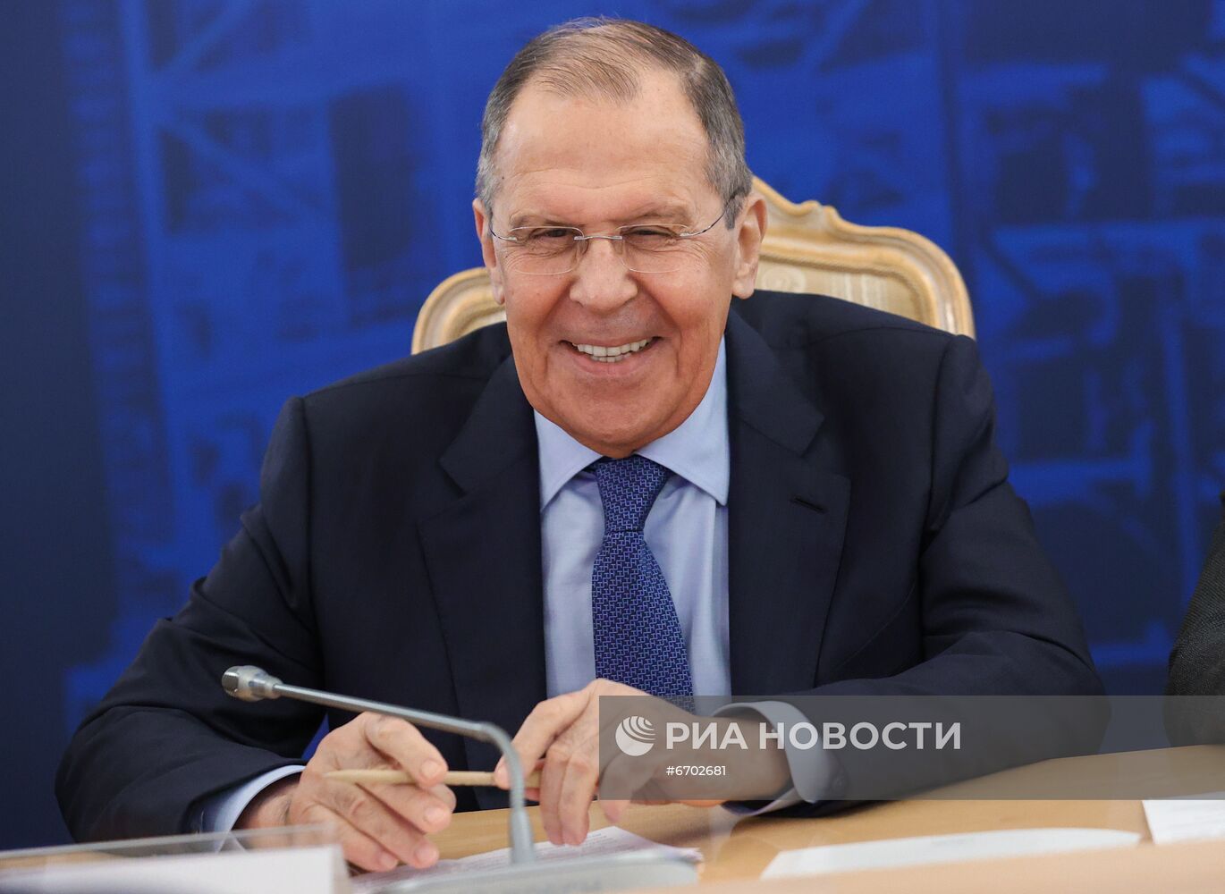 Форум "Международная повестка российского бизнеса: вызовы, риски, стратегия взаимодействия с государством"