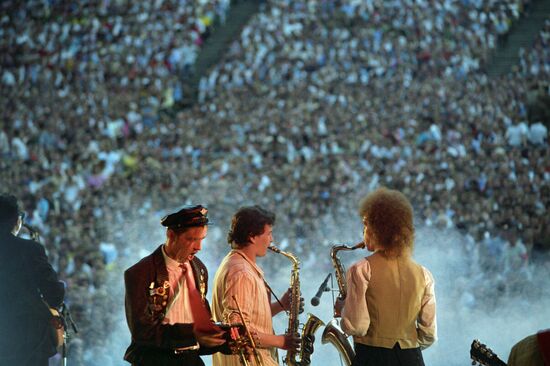 Конкурс рок-музыки "Музыкальный олимп" в ЦПКиО имени М. Горького