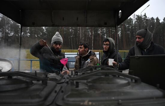Мигранты на белорусско-польской границе