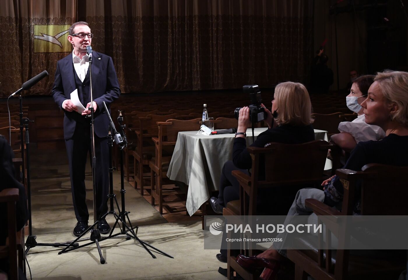 Сбор труппы МХТ имени А. П. Чехова