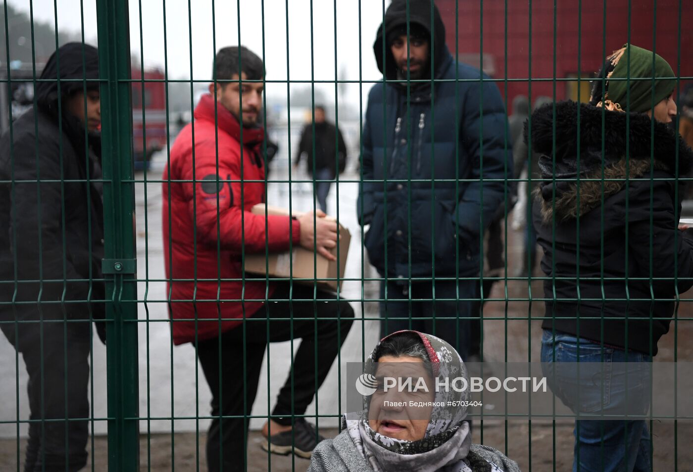Мигранты на белорусско-польской границе