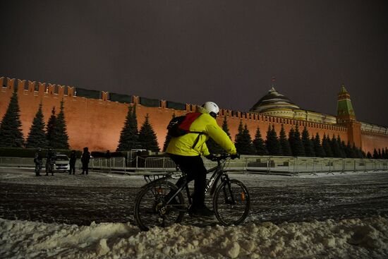 Снег в Москве