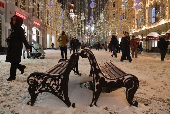 Снег в Москве