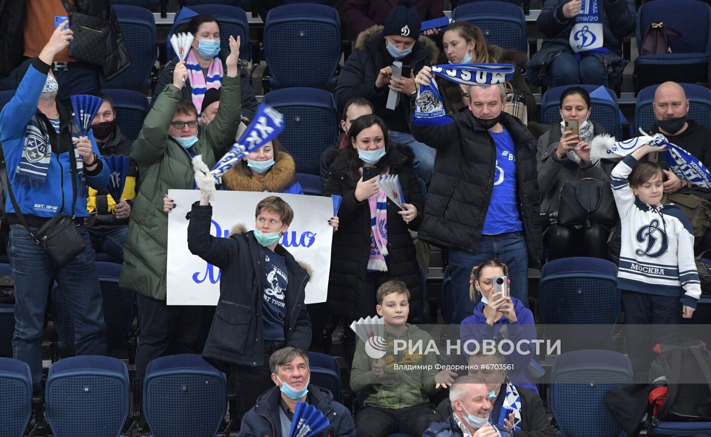 Хоккей. КХЛ. Матч "Динамо" (Москва) - "Трактор"