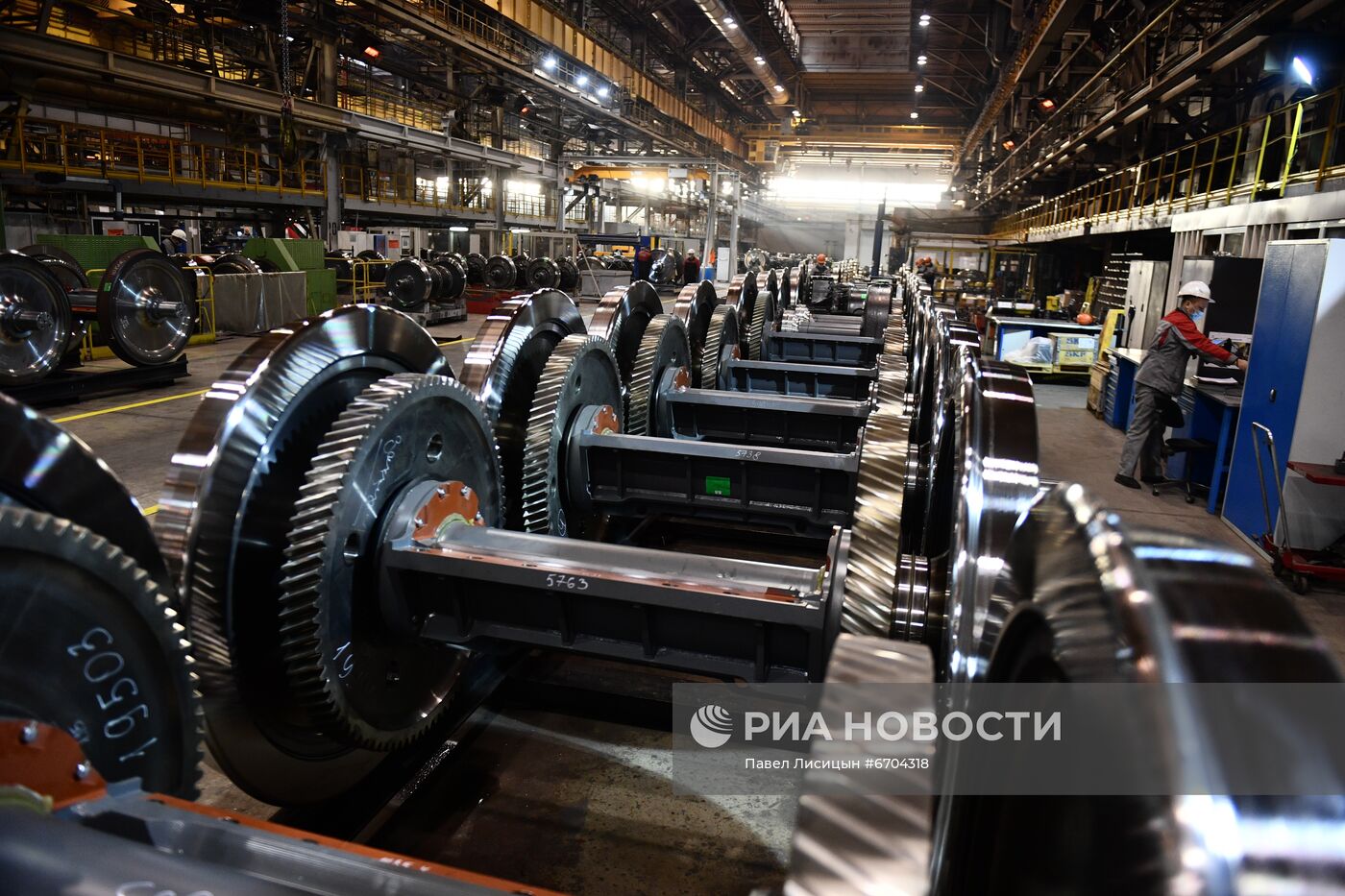 Визит делегации Пакистана на завод "Уральские локомотивы"