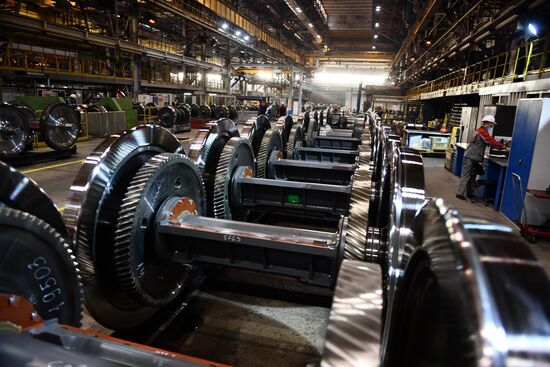 Визит делегации Пакистана на завод "Уральские локомотивы"