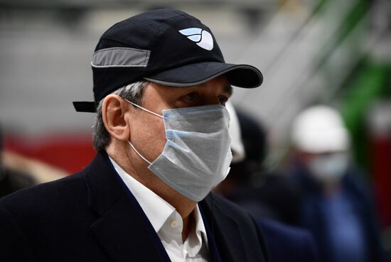 Визит делегации Пакистана на завод "Уральские локомотивы"