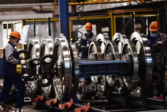 Визит делегации Пакистана на завод "Уральские локомотивы"