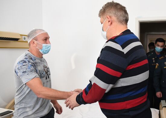 Пострадавшие при аварии на шахте "Листвяжная" в Центре охраны здоровья шахтеров