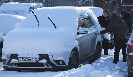 Спасательные работы на шахте "Листвяжная" в Кемеровской области