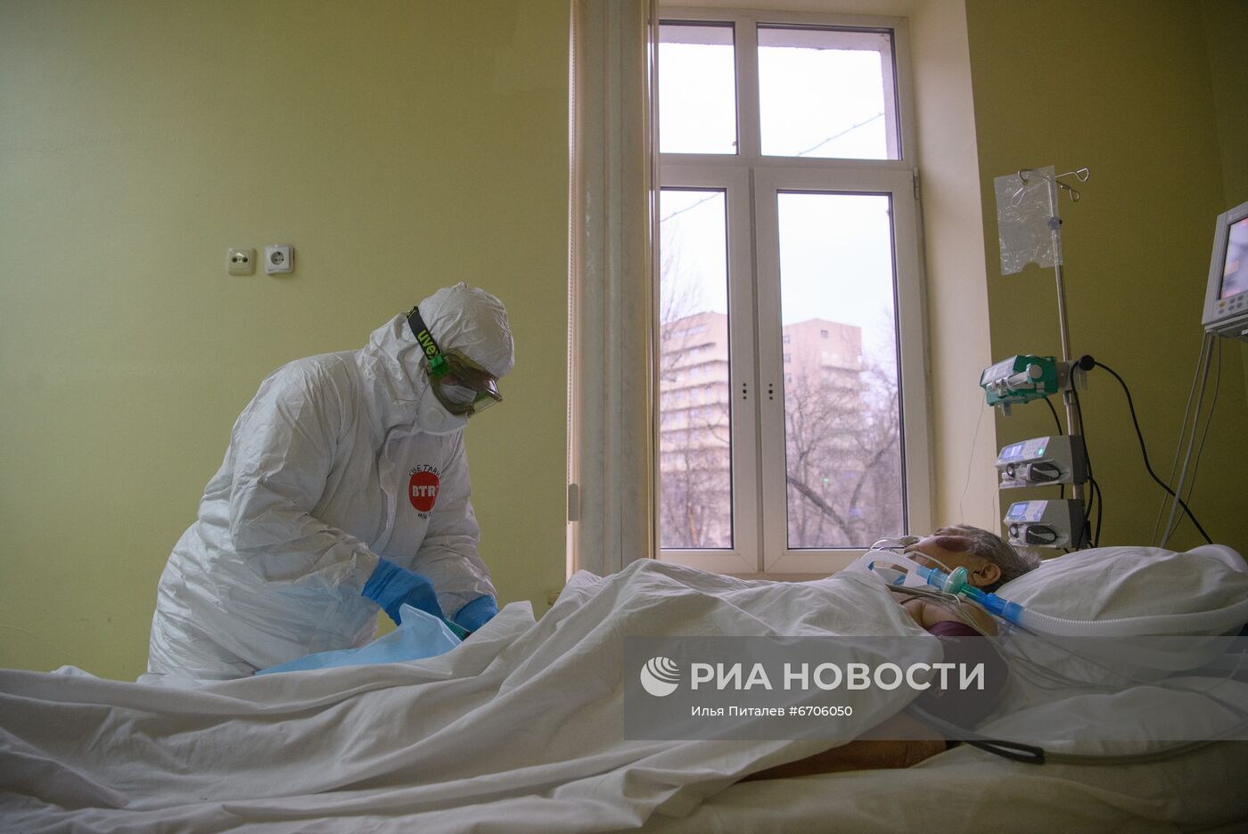 Лечение пациентов с COVID-19 в ЦКБ  "РЖД-Медицина" в Москве