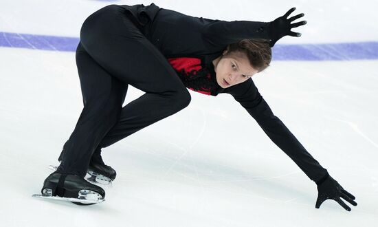 Фигурное катание. VI этап Кубка мира. Мужчины. Произвольная программа