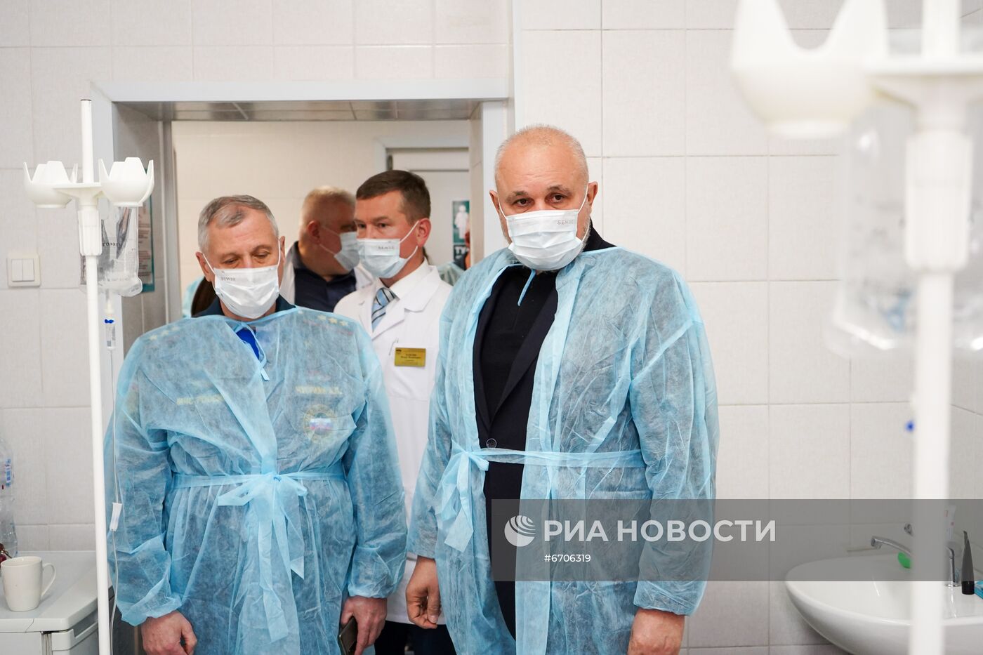 Пострадавшие в аварии на шахте "Листвяжная" в больнице им. Подгорбунского