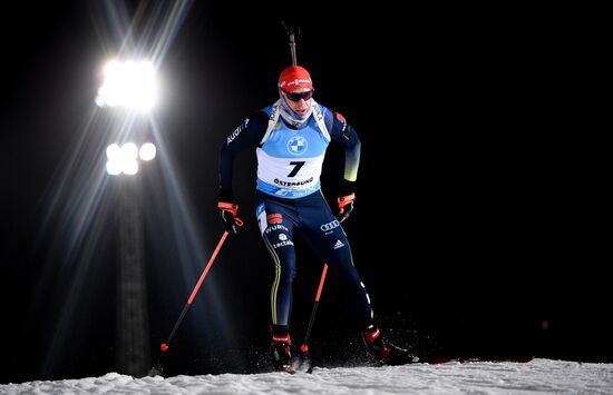 Биатлон. I этап Кубка мира. Мужчины. Индивидуальная гонка