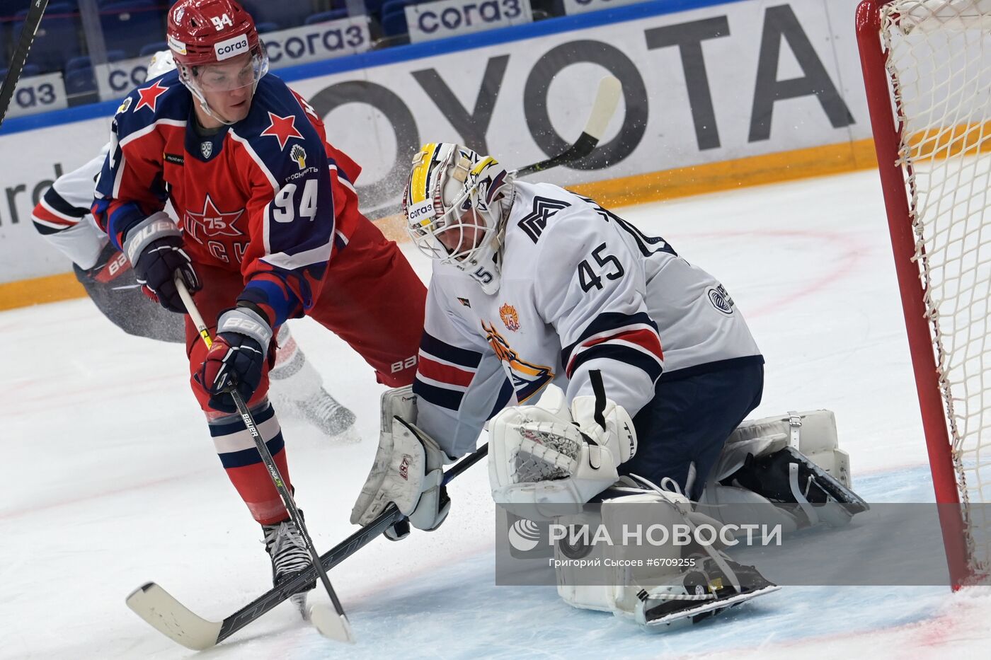 Хоккей. КХЛ. Матч ЦСКА - "Металлург"