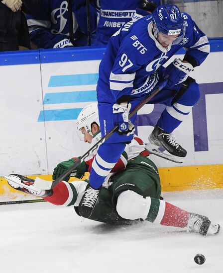 Хоккей. КХЛ. Матч "Динамо" (Москва) - "Ак Барс"