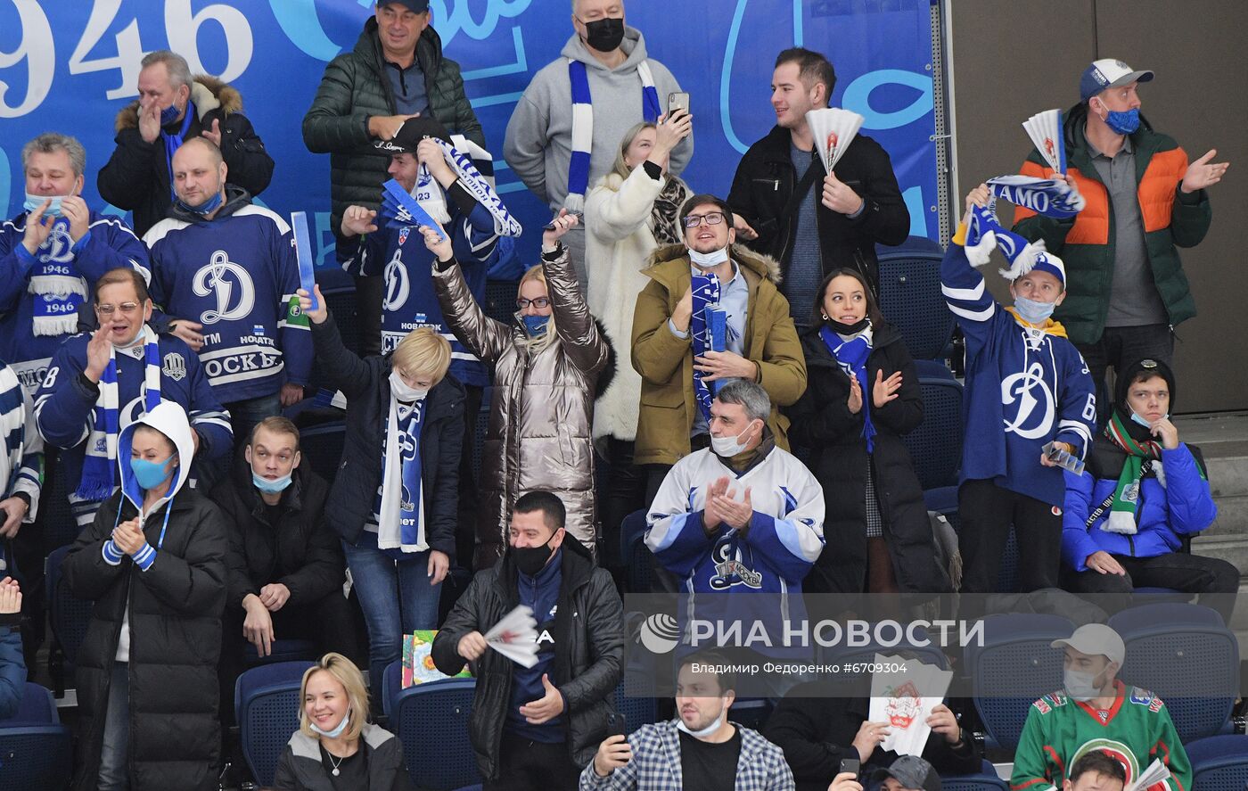 Хоккей. КХЛ. Матч "Динамо" (Москва) - "Ак Барс"