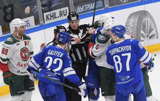 Хоккей. КХЛ. Матч "Динамо" (Москва) - "Ак Барс"