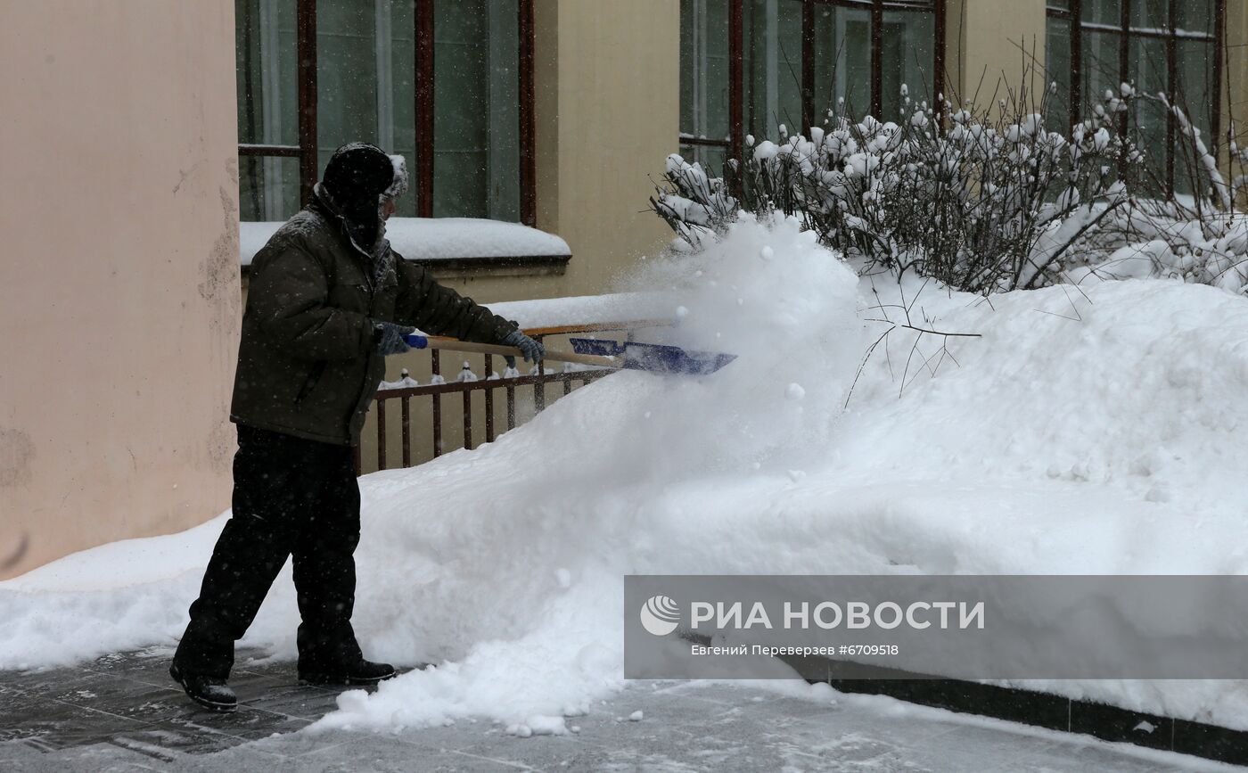 Снежный циклон в Хабаровском крае