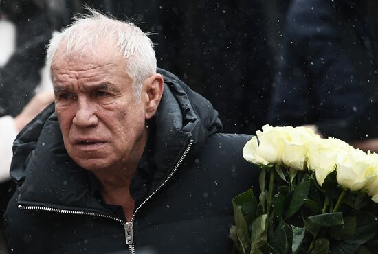 Прощание с А. Градским